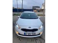Sahibinden Kia Ceed 1.6 CRDi Concept 2013 Model
