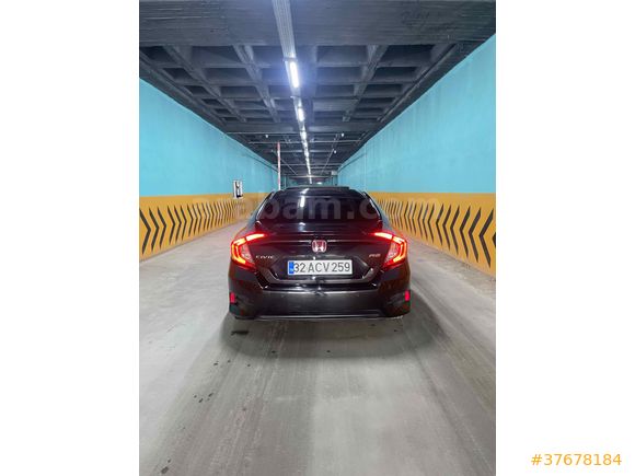 Sahibinden Honda Civic 1.5 i-VTEC RS 2017 Model 