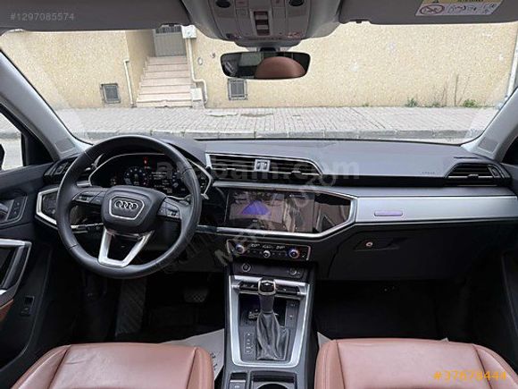 HATASIZ 2025 AUDİ Q3 35 TFSI ADVANCED (E.BAGAJ-CAM TAVAN)