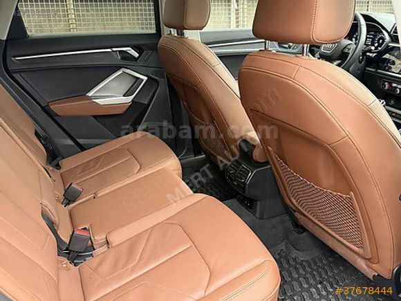 HATASIZ 2025 AUDİ Q3 35 TFSI ADVANCED (E.BAGAJ-CAM TAVAN)