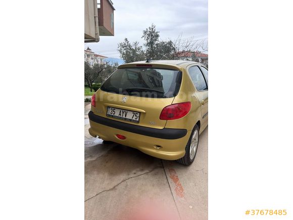 Sahibinden Peugeot 206 1.4 XT 2004 Model 