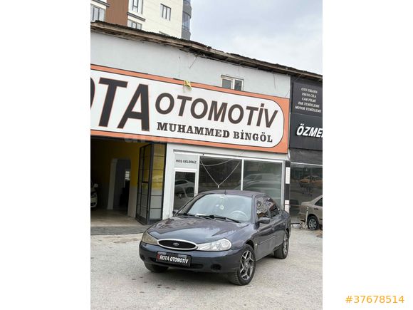 ACİL SATILIK fiyat düştü Ford Mondeo 2.0 Ghia 1997 Model 