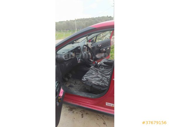 Sahibinden Citroen C3 1.2 PureTech Feel 2023 Model 