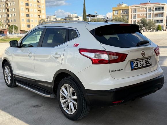 CAM TAVANLI FULL PAKET DÜŞÜK KM OTOMATİK EMİNEVİM FUZULEVİM
