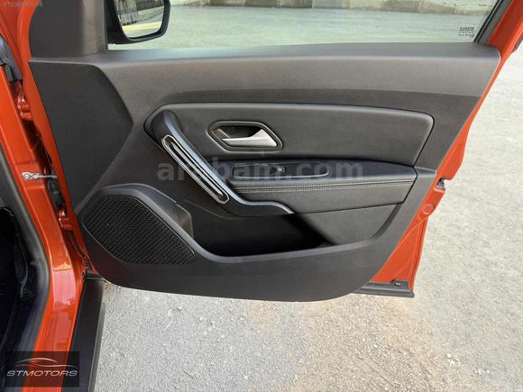 LANSMAN RENK-KOMPLE PPF-EXTRALARLA DOLU Bİ DUSTER-GSR 2