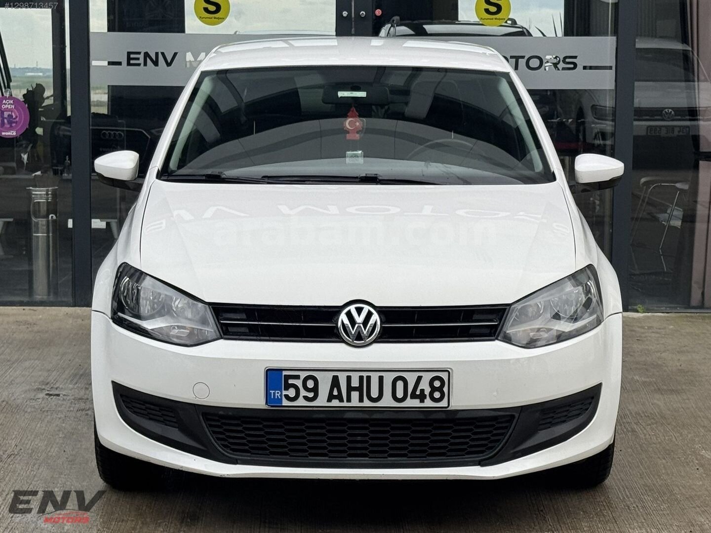 Galeriden Volkswagen Polo 1.4 Comfortline 2012 Model Tekirdağ 167.000 km Beyaz 3