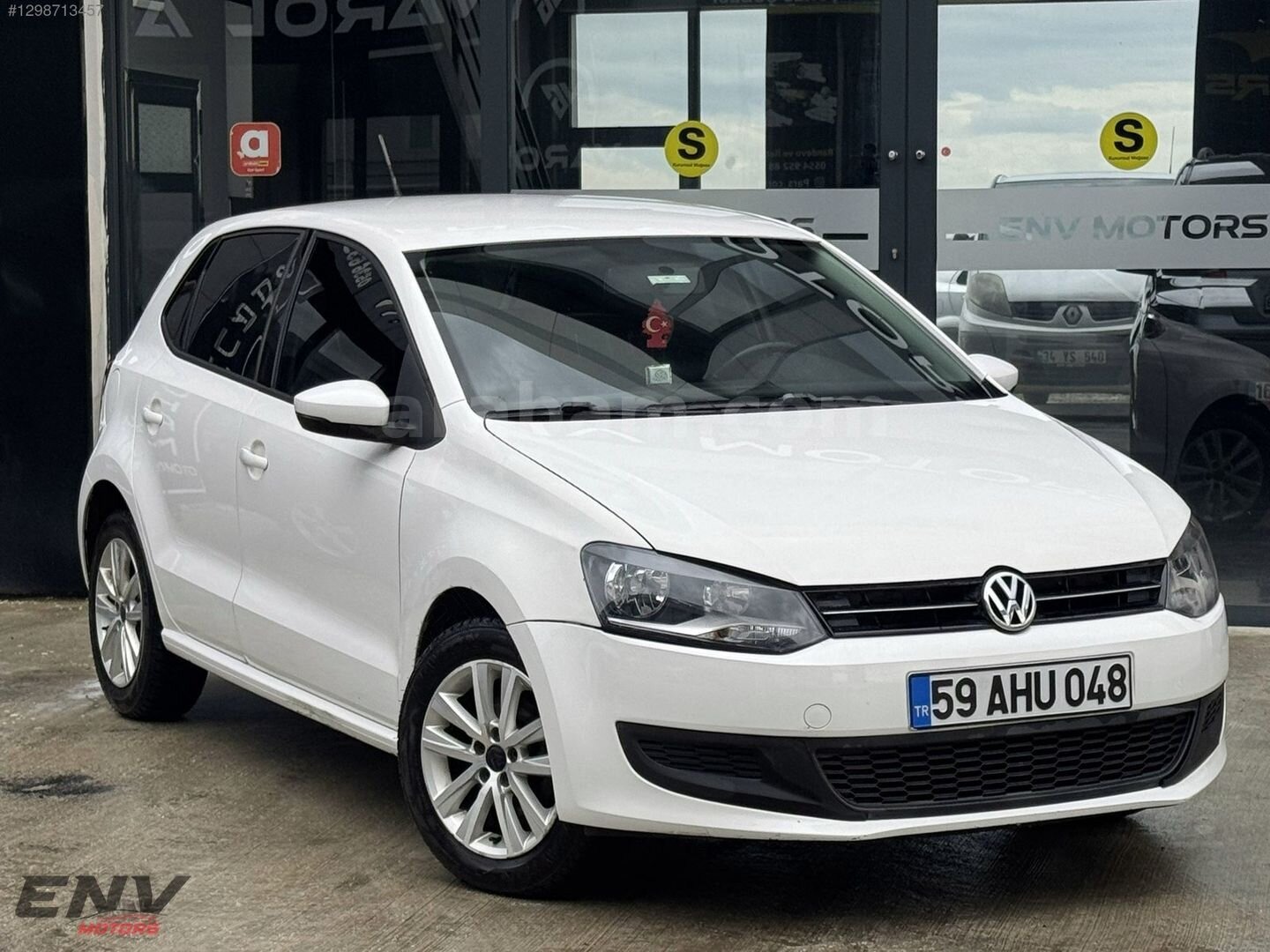 Galeriden Volkswagen Polo 1.4 Comfortline 2012 Model Tekirdağ 167.000 km Beyaz 2