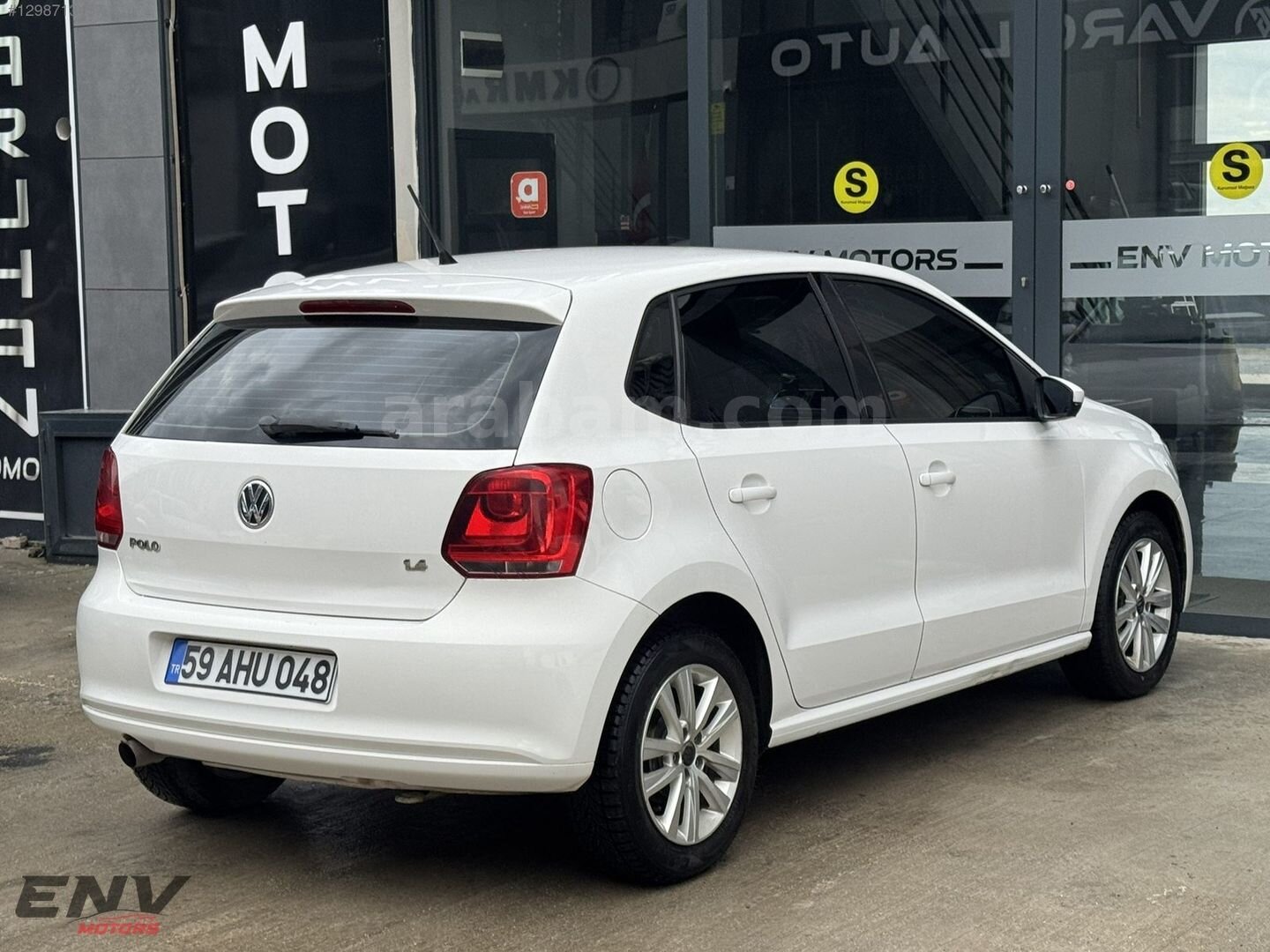 Galeriden Volkswagen Polo 1.4 Comfortline 2012 Model Tekirdağ 167.000 km Beyaz 5