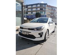 Sahibinden Kia Rio 1.4 CVVT Cool 2022 Model