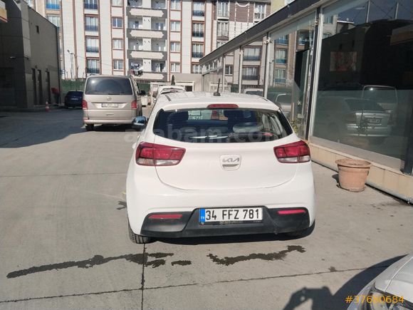 Sahibinden Kia Rio 1.4 CVVT Cool 2022 Model