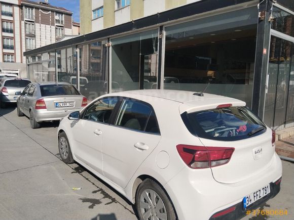 Sahibinden Kia Rio 1.4 CVVT Cool 2022 Model