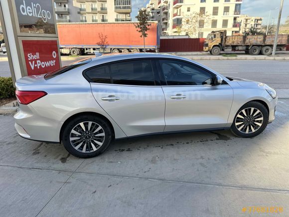 Sahibinden Ford Focus 1.5 TDCi Titanium X 2024 Model İzmir