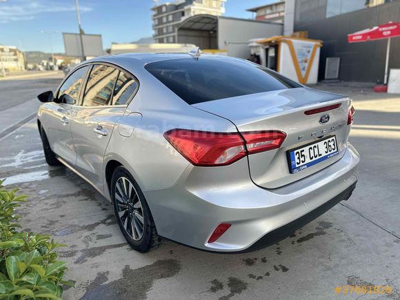 Sahibinden Ford Focus 1.5 TDCi Titanium X 2024 Model İzmir