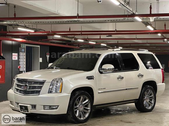 BARAN MOTORS 2012 ESCALADE PLATINIUM 7 KİŞİ 130.130 KM