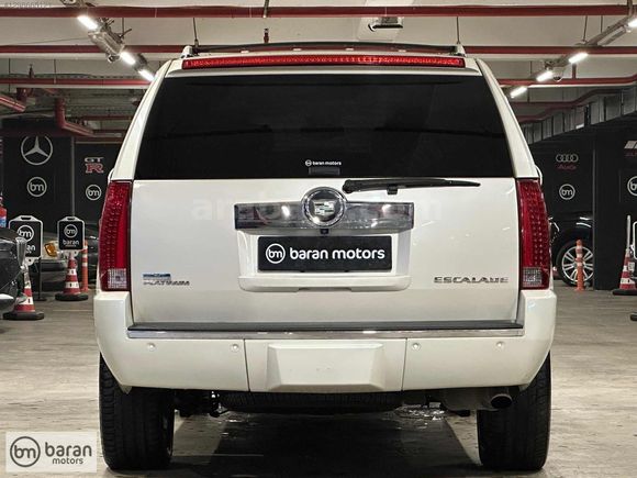 BARAN MOTORS 2012 ESCALADE PLATINIUM 7 KİŞİ 130.130 KM