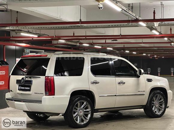 BARAN MOTORS 2012 ESCALADE PLATINIUM 7 KİŞİ 130.130 KM
