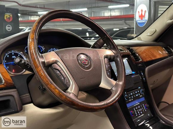 BARAN MOTORS 2012 ESCALADE PLATINIUM 7 KİŞİ 130.130 KM