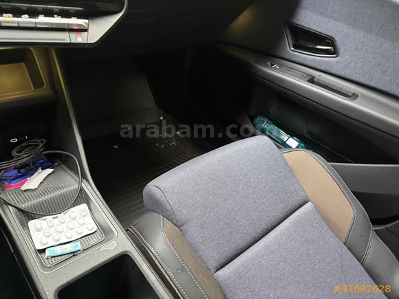 Sahibinden Renault R5 E-Tech EV52 2025 Model  İstanbul Kadıköy