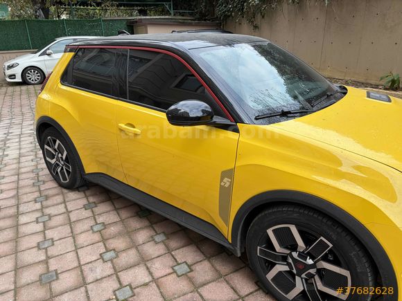 Sahibinden Renault R5 E-Tech EV52 2025 Model  İstanbul Kadıköy