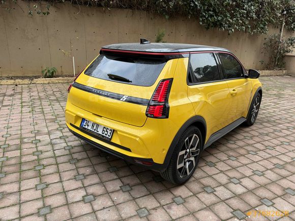 Sahibinden Renault R5 E-Tech EV52 2025 Model  İstanbul Kadıköy