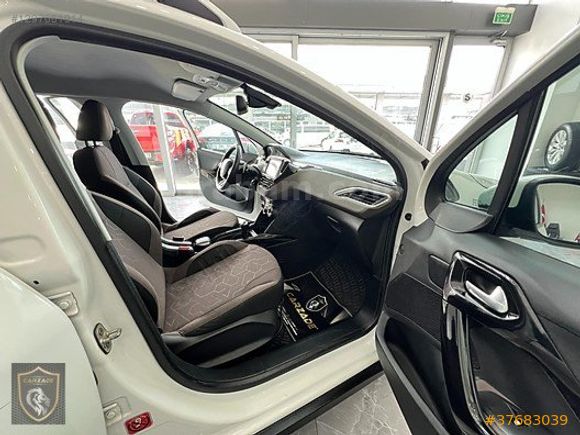 CARZADE'DEN 2015 2008 1.6 eHDİ ACTİVE OTOMATİK 179,000KM 1BOYALI