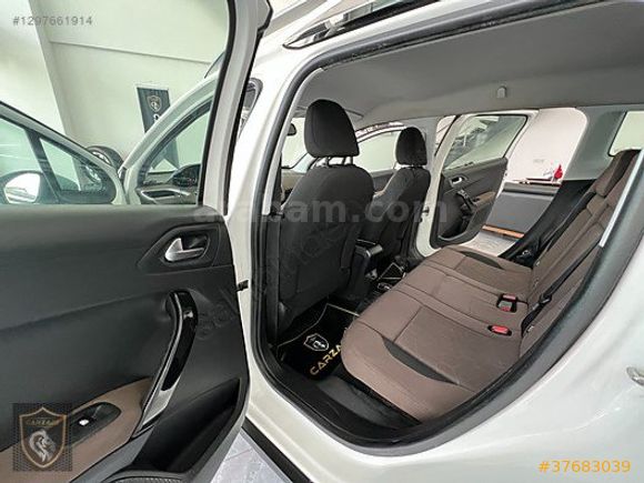CARZADE'DEN 2015 2008 1.6 eHDİ ACTİVE OTOMATİK 179,000KM 1BOYALI