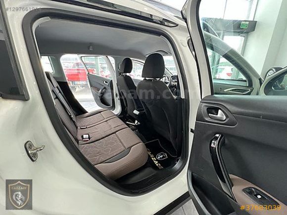 CARZADE'DEN 2015 2008 1.6 eHDİ ACTİVE OTOMATİK 179,000KM 1BOYALI