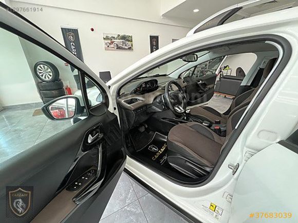 CARZADE'DEN 2015 2008 1.6 eHDİ ACTİVE OTOMATİK 179,000KM 1BOYALI