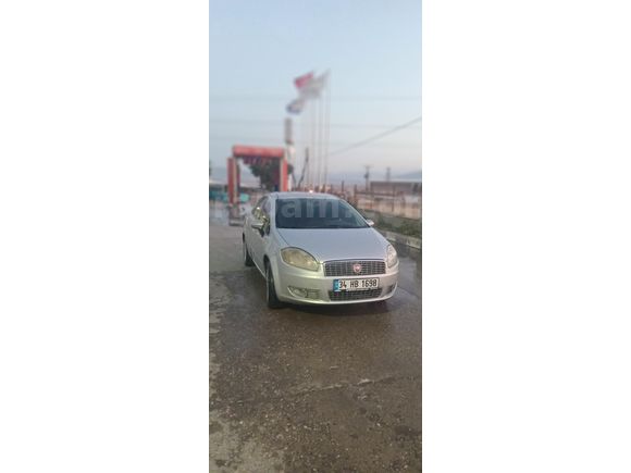 Memurdan satlik  Fiat Linea 1.4 Fire Active 2010 Model  220.000 km Gri