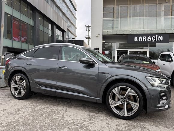Fırat Karaçim'den Audi Q8 E-Tron Sportback 55 Quattro S-Line