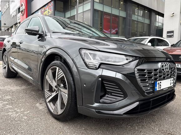 Fırat Karaçim'den Audi Q8 E-Tron Sportback 55 Quattro S-Line