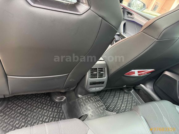 Sahibinden Cupra Leon 1.5 eTSI 2023 Model 