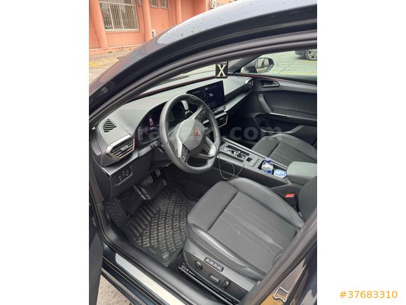 Sahibinden Cupra Leon 1.5 eTSI 2023 Model 