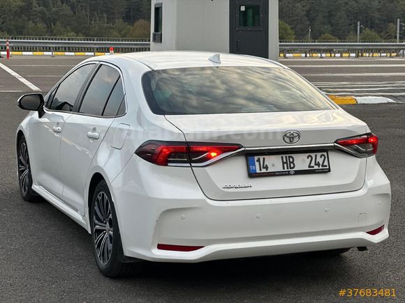 Sahibinden Toyota Corolla 1.6 Vision 2020 Model