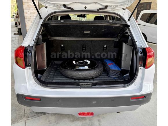 AVVA OTOMOTİV'den.2017 MD.SUZUKİ VİTARA 1.6 GLX.CAM TAVAN.BAKIM