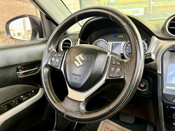 AVVA OTOMOTİV'den.2017 MD.SUZUKİ VİTARA 1.6 GLX.CAM TAVAN.BAKIM