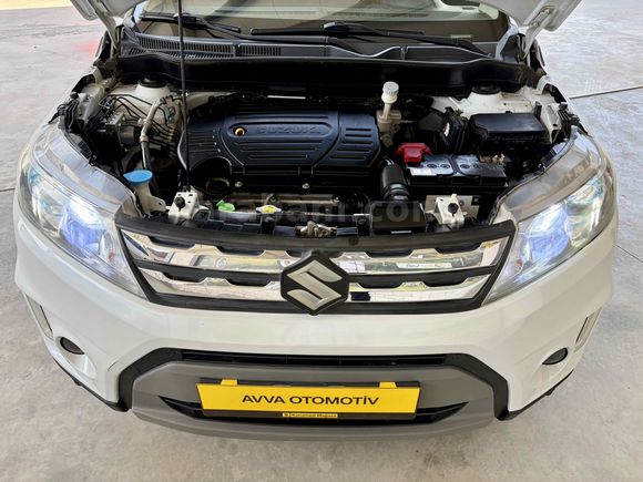 AVVA OTOMOTİV'den.2017 MD.SUZUKİ VİTARA 1.6 GLX.CAM TAVAN.BAKIM