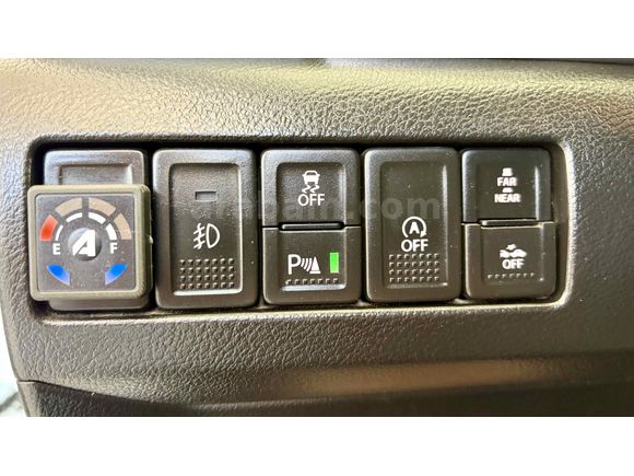 AVVA OTOMOTİV'den.2017 MD.SUZUKİ VİTARA 1.6 GLX.CAM TAVAN.BAKIM