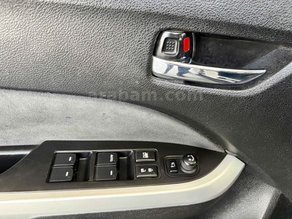 AVVA OTOMOTİV'den.2017 MD.SUZUKİ VİTARA 1.6 GLX.CAM TAVAN.BAKIM