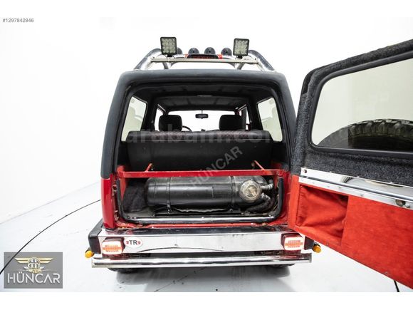 HÜNCAR DAN 1990 MODEL FULL YAPILI SUZUKİ SAMURAİ 4X4