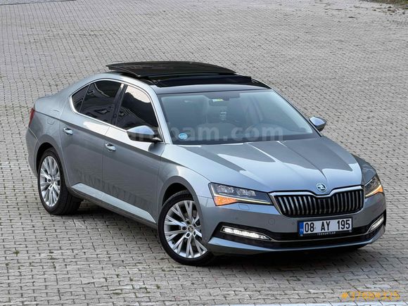 Ağır bakımları Skoda SuperB . 1.5 TSI Prestige 2020 Model  115.000 km Gri