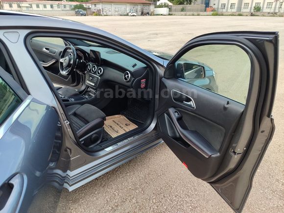 KOTA MOTORS / MERCEDES A 180D AMG