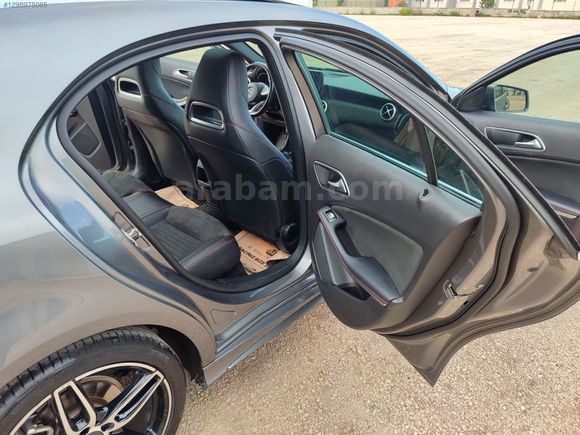 KOTA MOTORS / MERCEDES A 180D AMG
