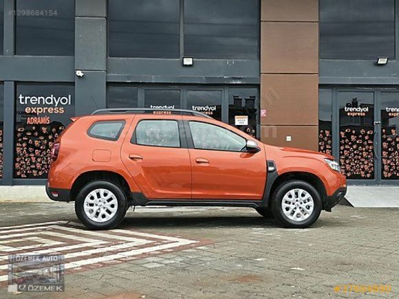 ÖZEMEK AUTO-2023-DAHA 35BİNDE-BOYA HATA YOK-EXPRESSION-MULTIMEDI