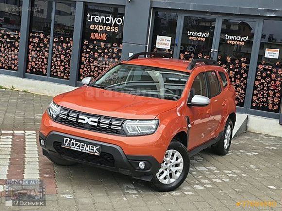 ÖZEMEK AUTO-2023-DAHA 35BİNDE-BOYA HATA YOK-EXPRESSION-MULTIMEDI