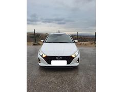Sahibinden Hyundai i20 1.4 MPI Style Plus 2021 Model