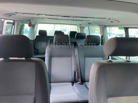 Volkswagen Caravelle 2.0 TDI 2013 Model 
Otomobil ruhsatlı 