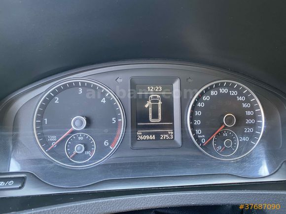 Volkswagen Caravelle 2.0 TDI 2013 Model 
Otomobil ruhsatlı 