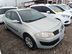 CAN 2 OTOMOTİVDEN 2004 MODEL MEGANE 1.6 16 VAYF KLİMA CAM GİBİ