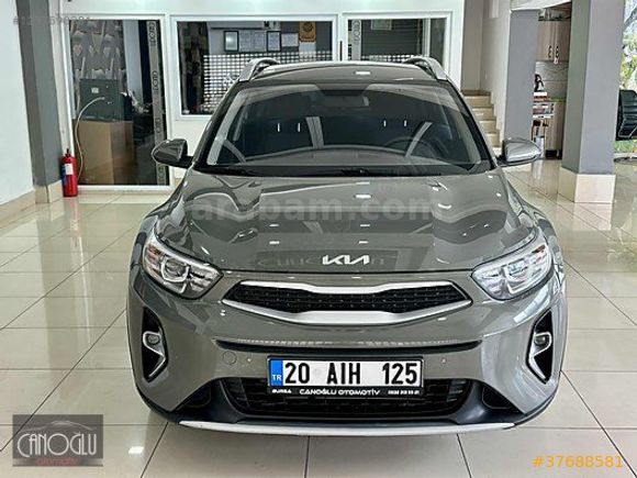 2022/KİA STONİC/COOL/ HATASIZ BOYASIZ/ TAM OTOMATİK